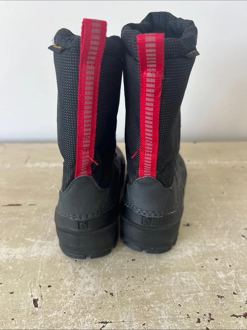 Jack Wolfskin Kids Waterproof Winter Snow Boots Black Red Size US 3 EU 34